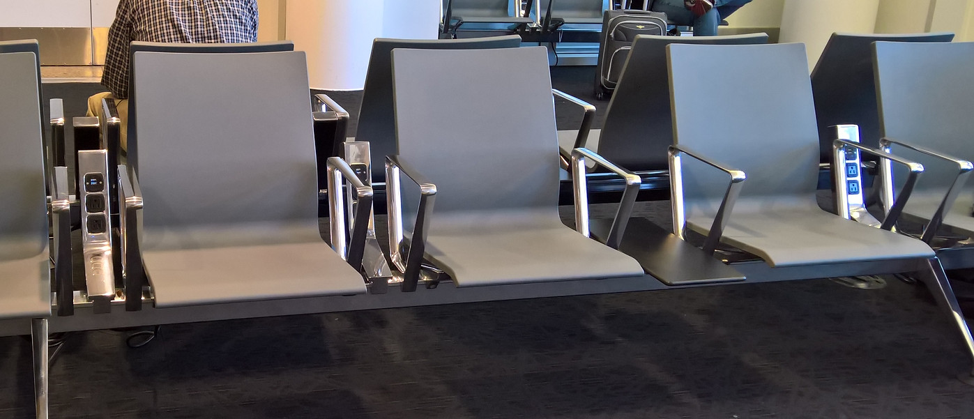 Airport Seating - w plugstrips.jpg