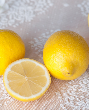 Lemons-Tea-Flowers-Lace-2_edited_edited_edited.png