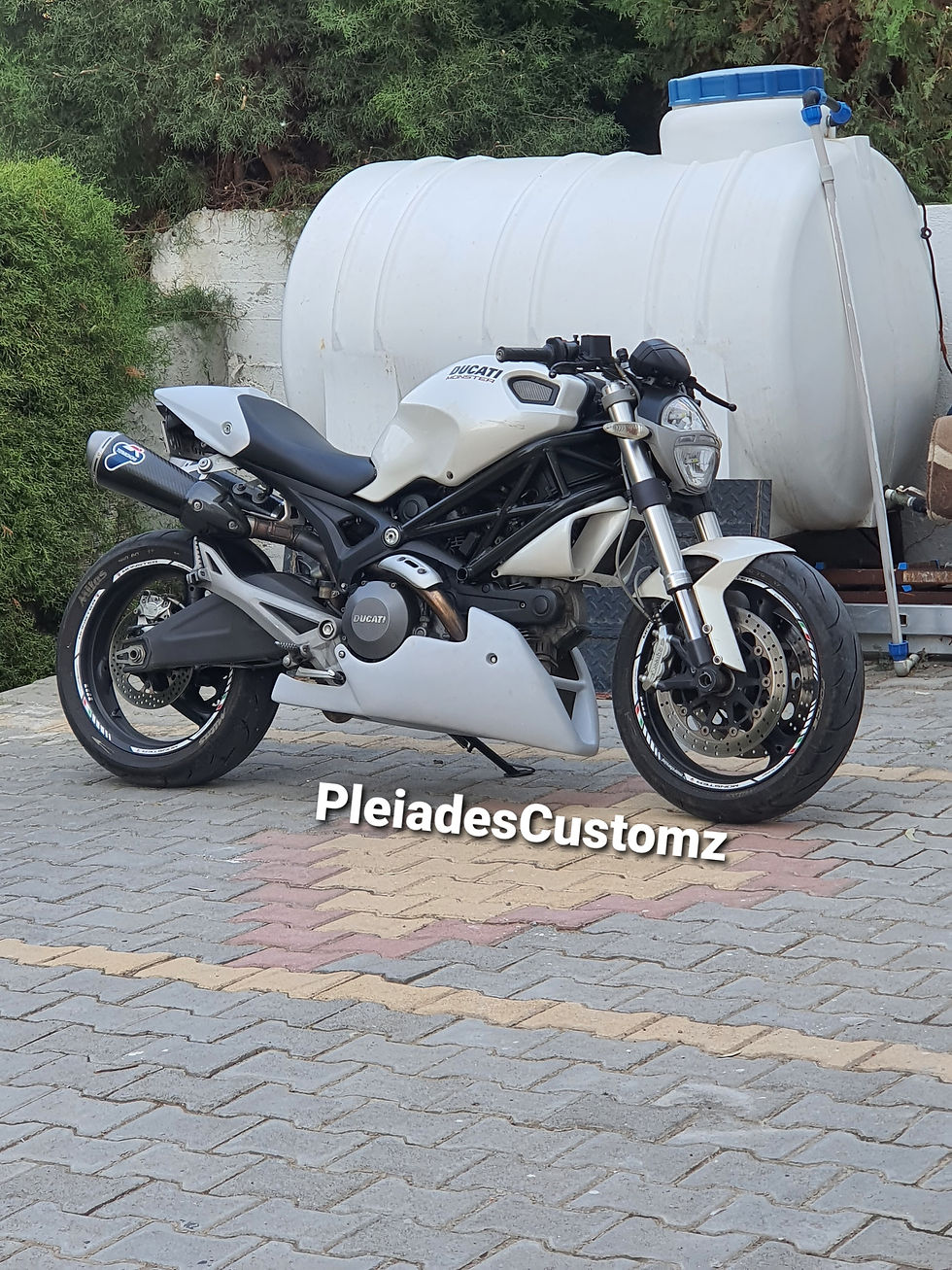 Ducati Monster 659 696 697 big air vents side air scoops