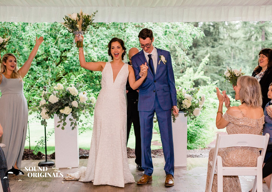 will & taylor - after ceremony.jpeg