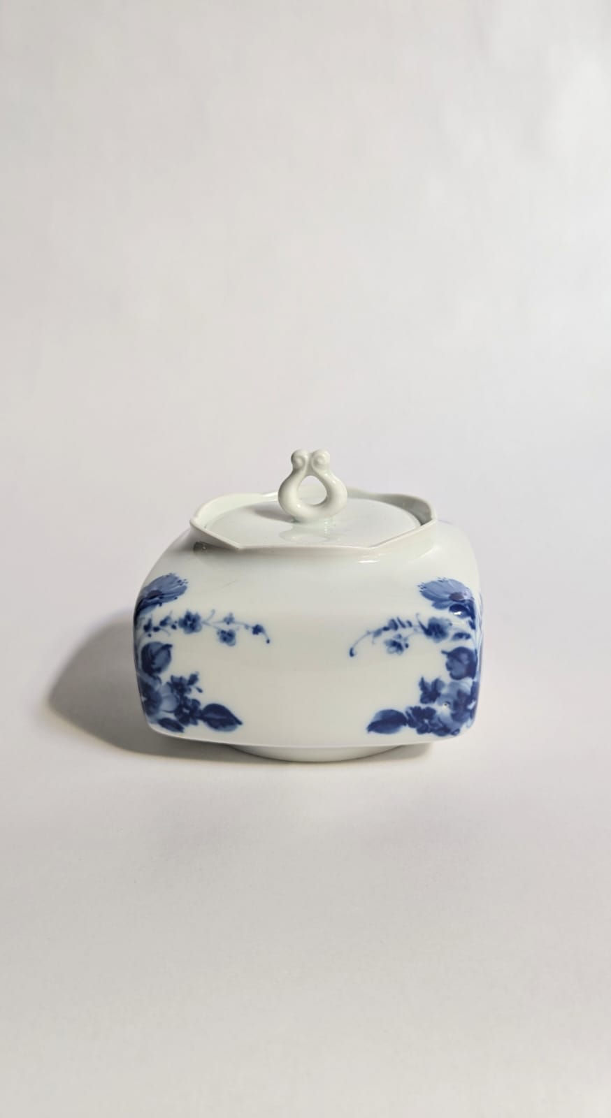 East German Lichte Porzellan "Echt Kobalt" Square Trinket Box