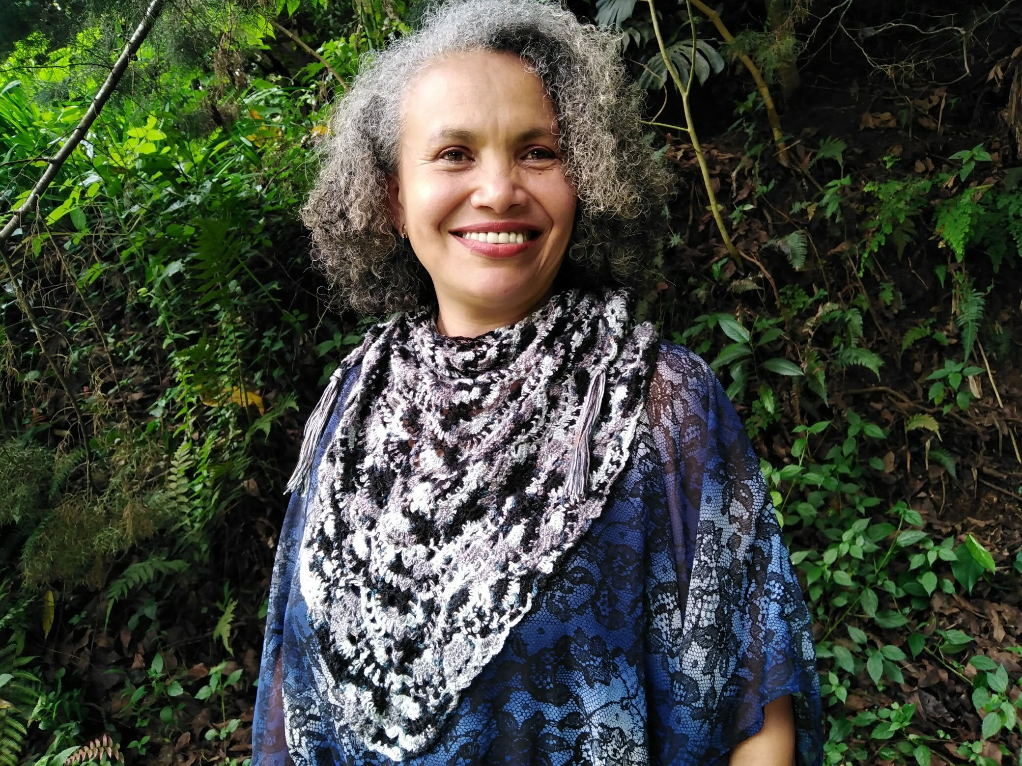 MAMMAMIA SHAWL AFFAIR