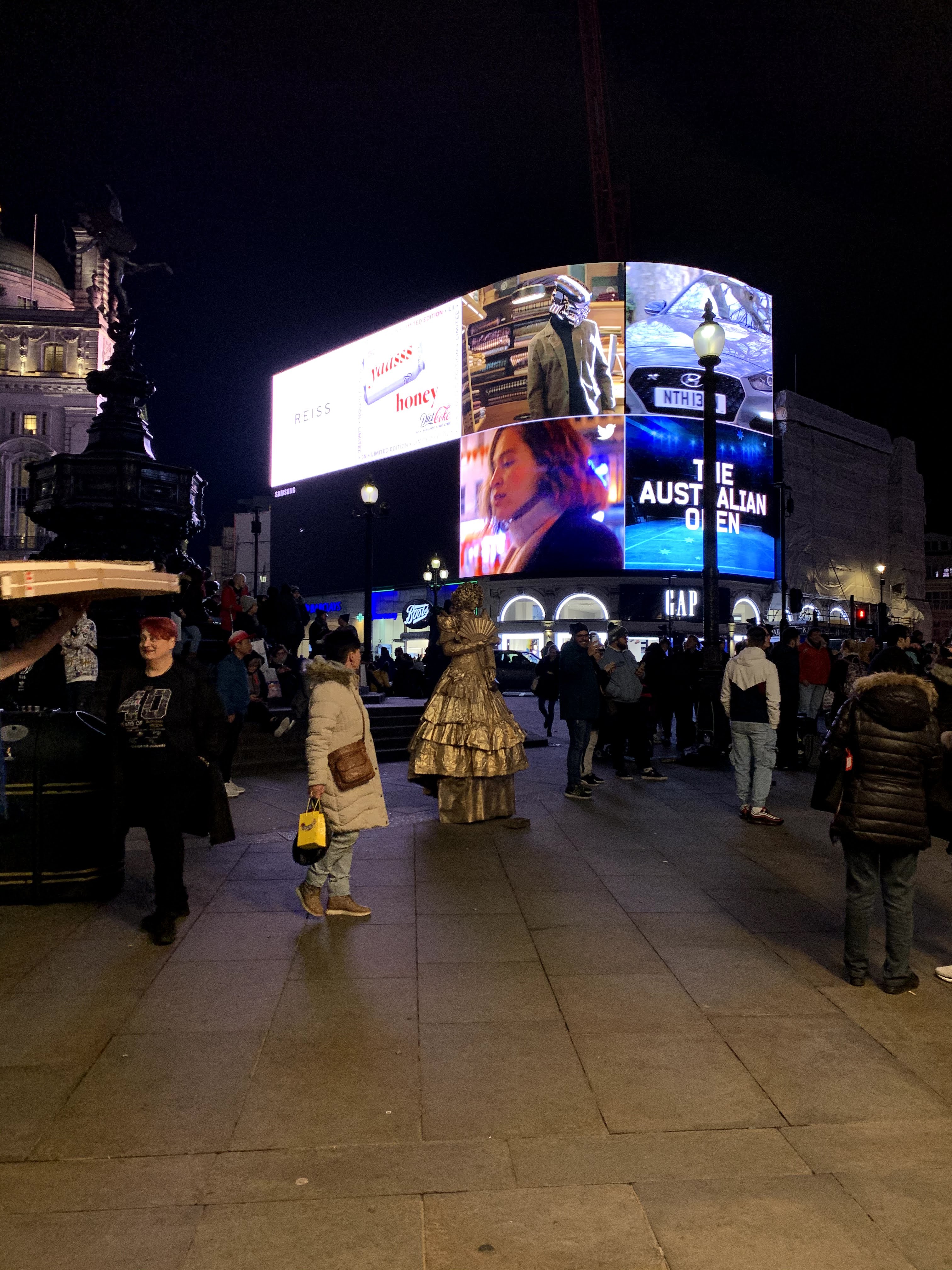 Piccadilly Circus - Roteiro Londres