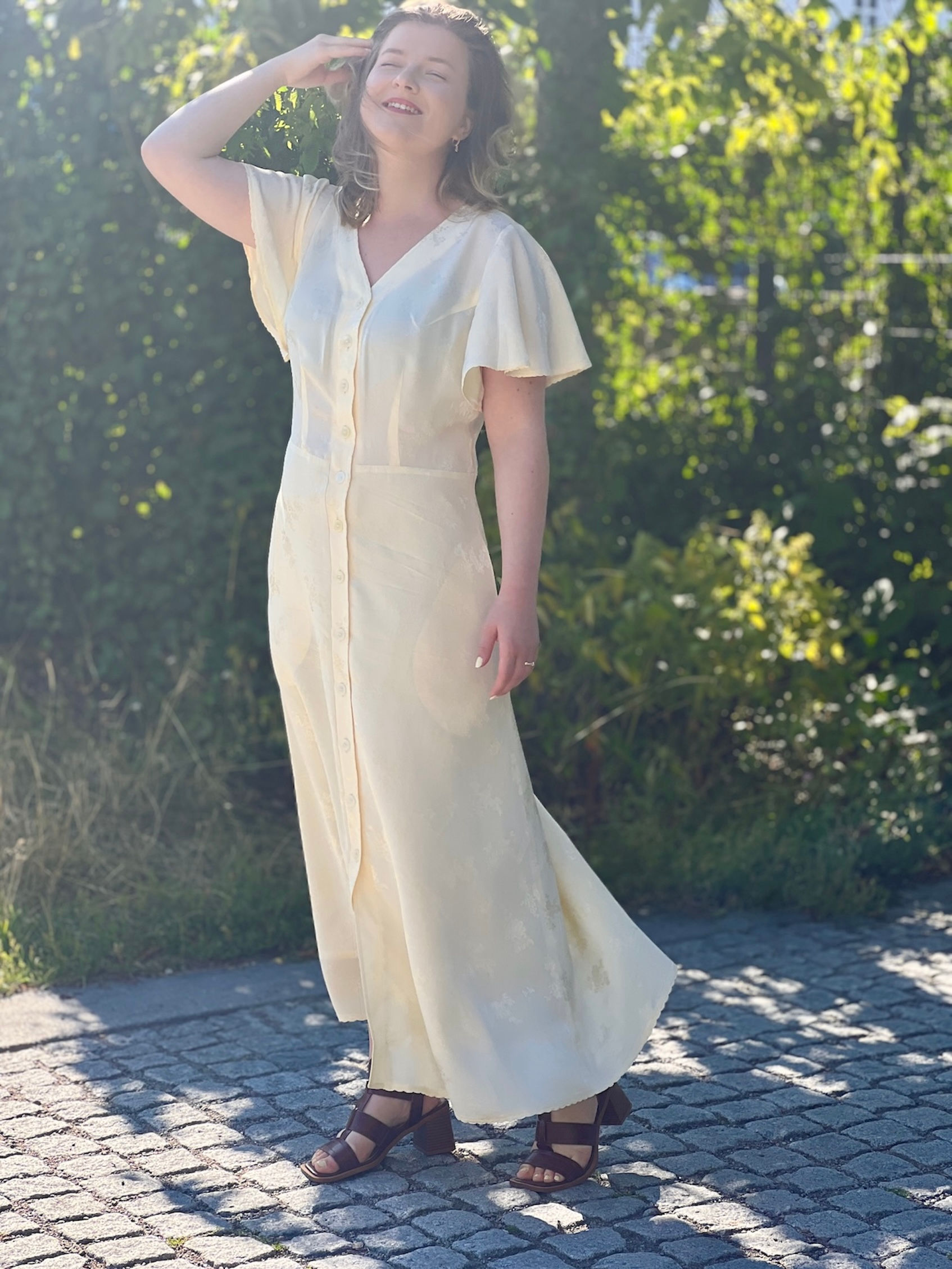 Provence kjole med knapper - PDF-mønster
