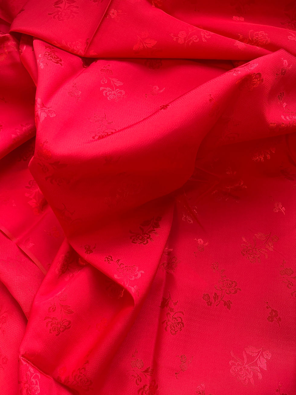 Thumbnail: Jacquard - Blomstermønster i rødt