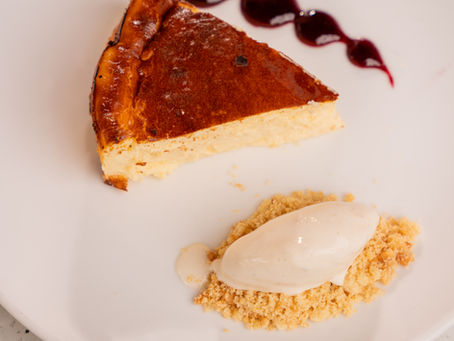✨ La Tarta Vasca de Seratta Gourmand Market: el postre que se convirtió en uno de los favoritos de Bogotá 🍰