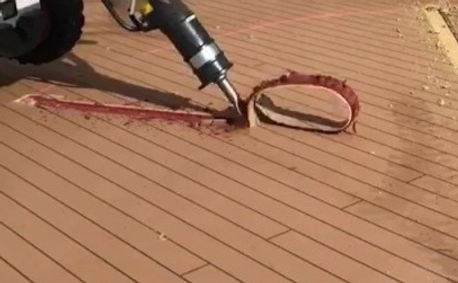 Open%2520Deck%2520Bolidt%2520removal_Mom