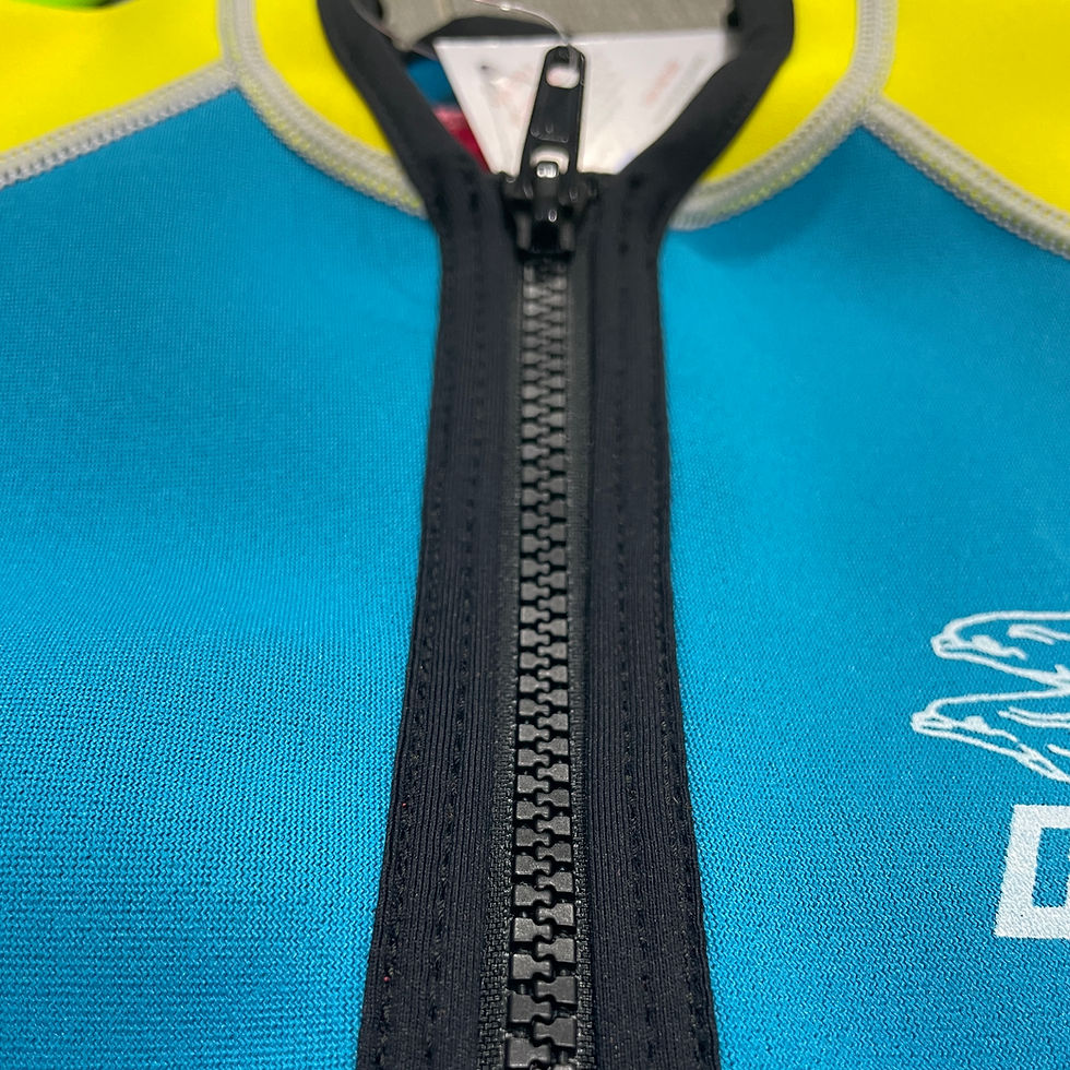 Thumbnail: Close up of Pelagos Children's Thermal Wetsuit Zipper on the Front