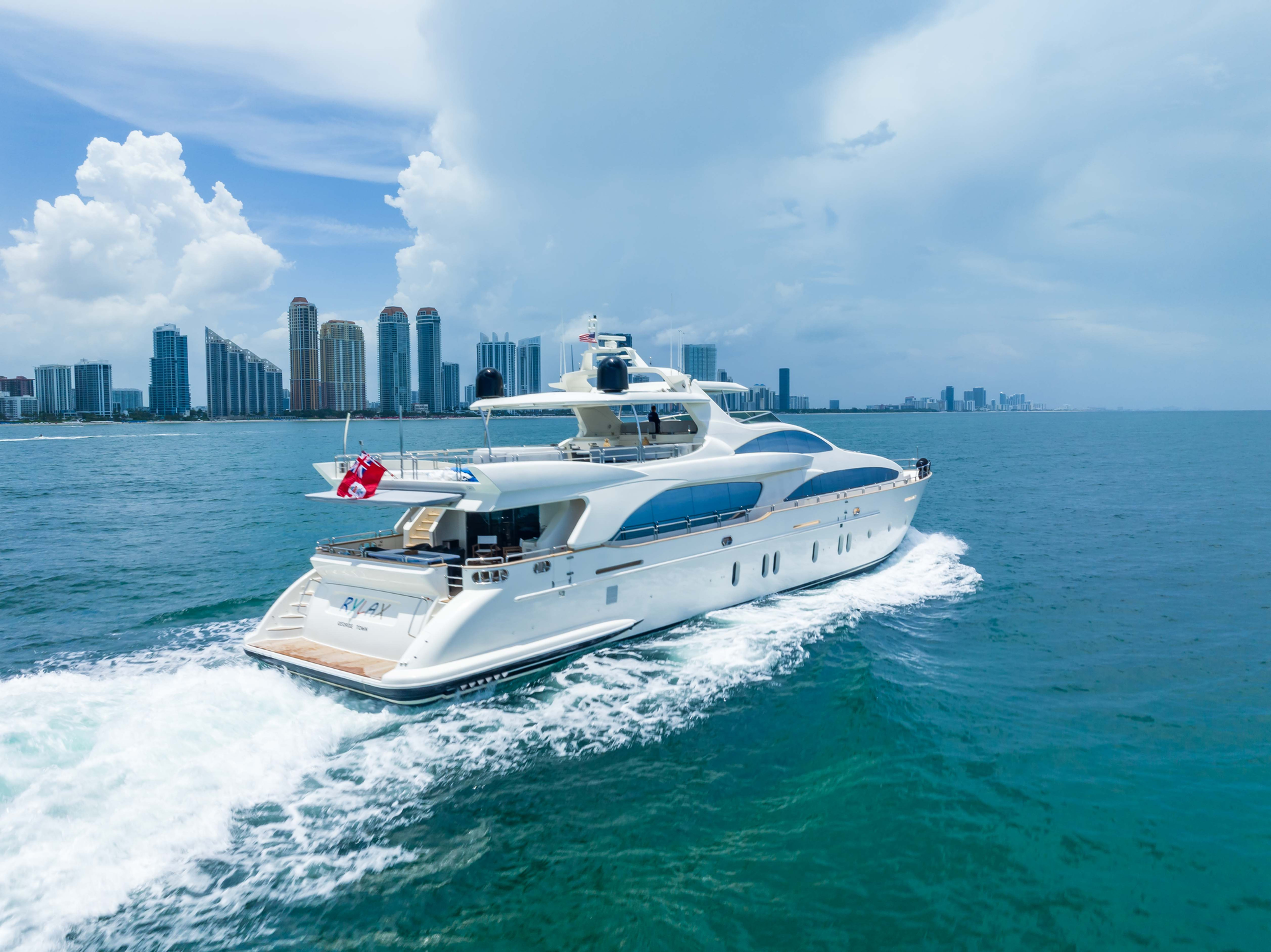 116’ Azimut