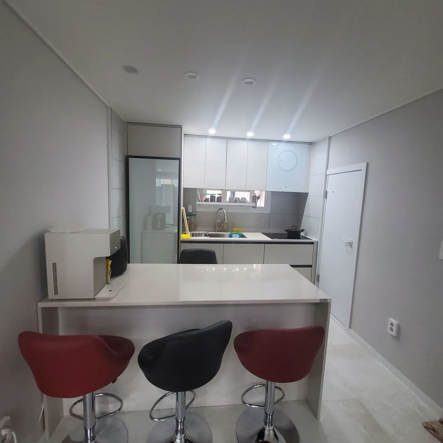 #일자형 주방&아일랜드