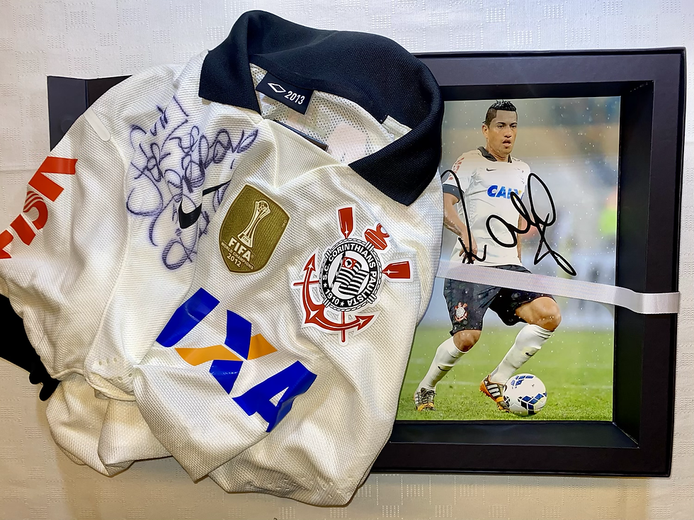Miniatura: Camisa Corinthians Branca Autografada pelo Ralf de 2013