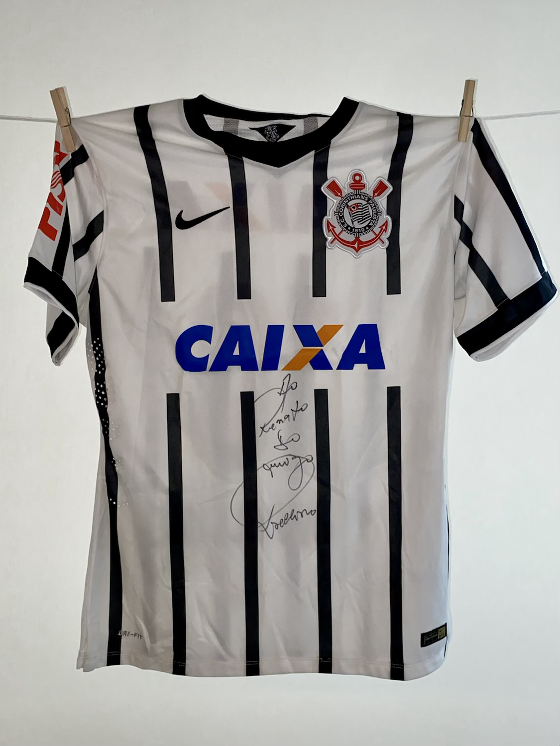 Camisa Corinthians Branca Autografada pelo Rivellino de 2014