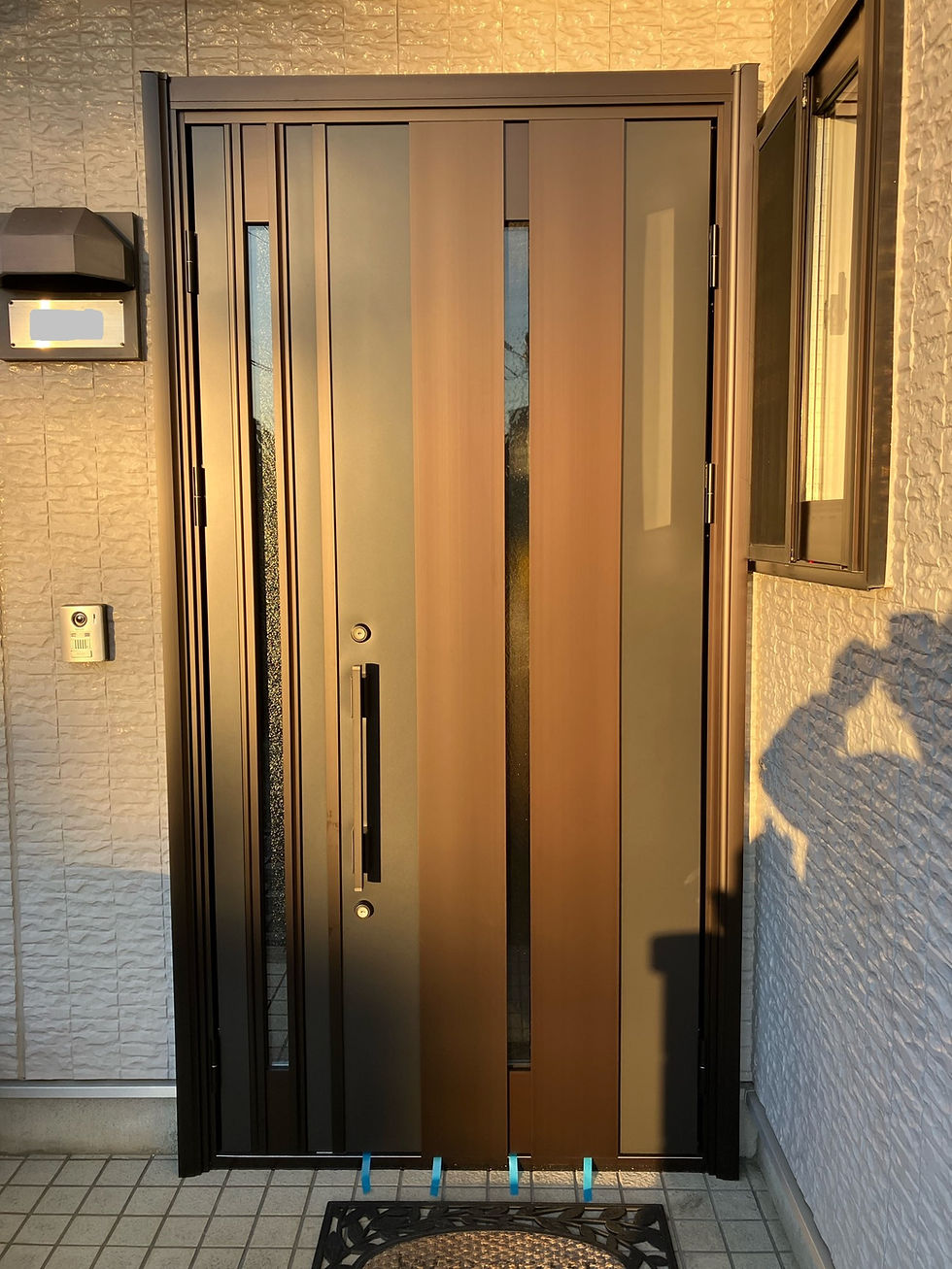 玄関ドアリモ