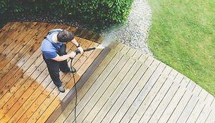 Deck cleaning fence cleaning