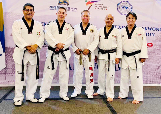 GM-Jose-Luis-Onofre-GM-Erwin-VonNager-GM-Noe-Landa-GM-Gustavo-Sanciprian-GM-Jose-Samano.JP