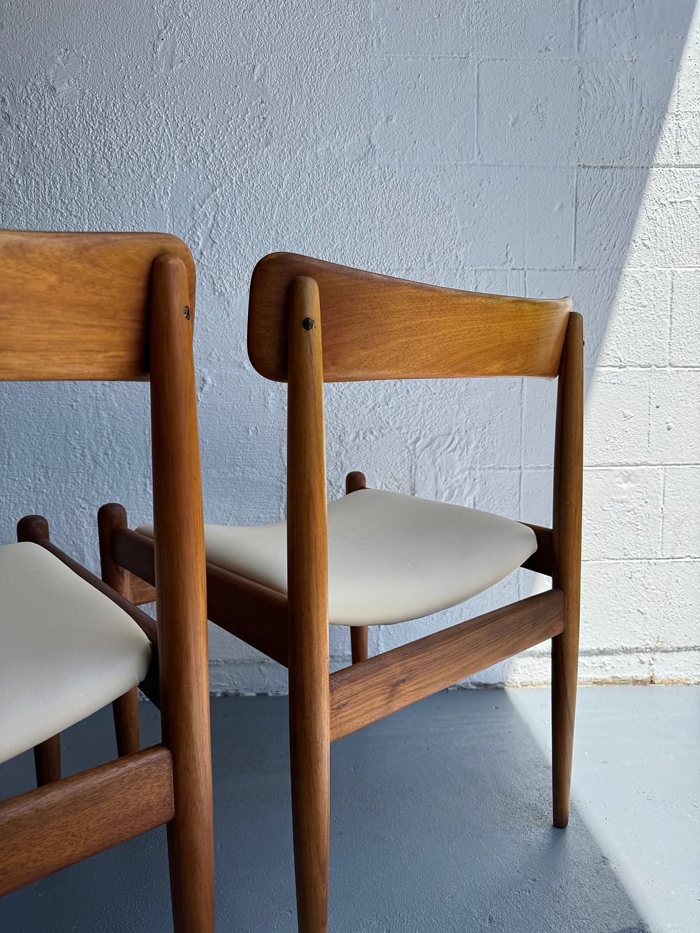 Thumbnail: Parker 'Nordic' dining chairs/set 4 