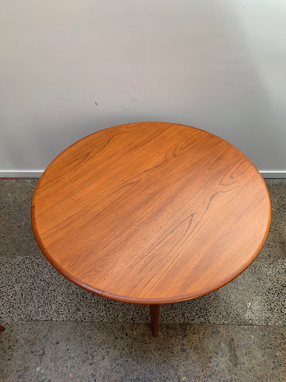 Thumbnail: Parker Circular Dining Table