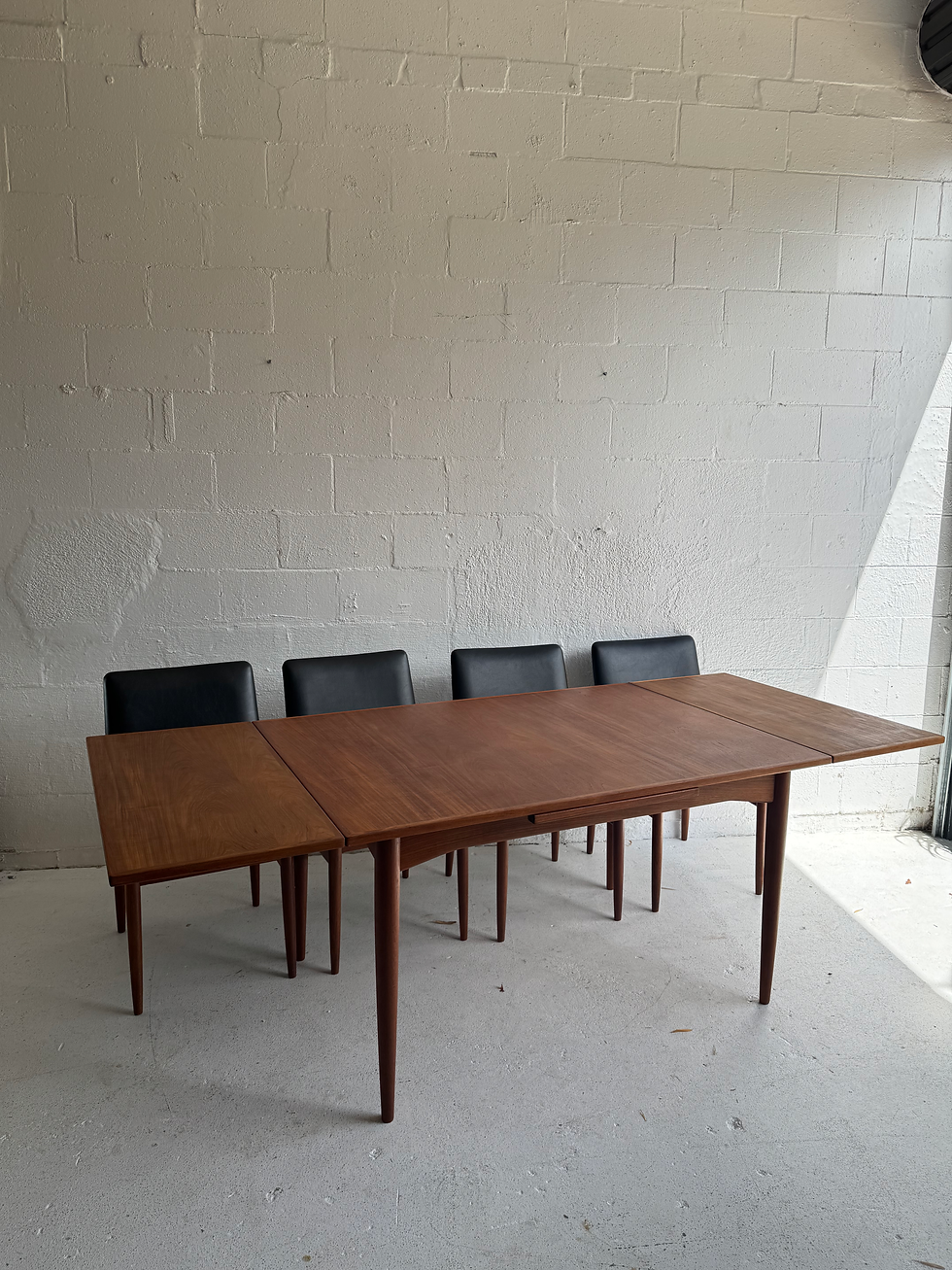 Thumbnail: Parker Rectangular Dining Table