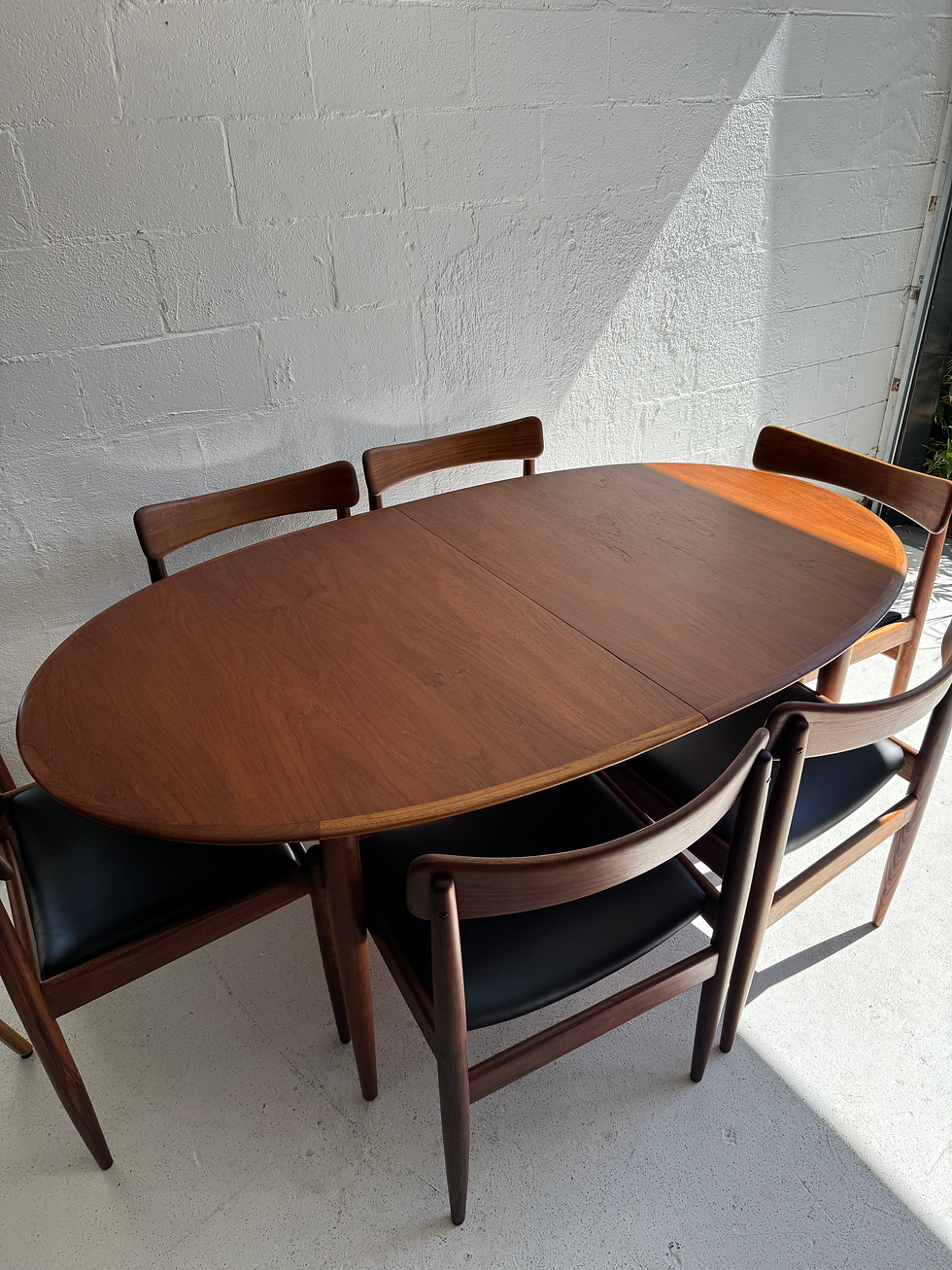 Thumbnail: Parker oval extension dining table 