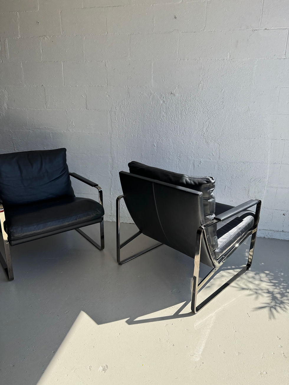 Thumbnail: Walter Knoll FK 6720 Black leather armchairs/pair
