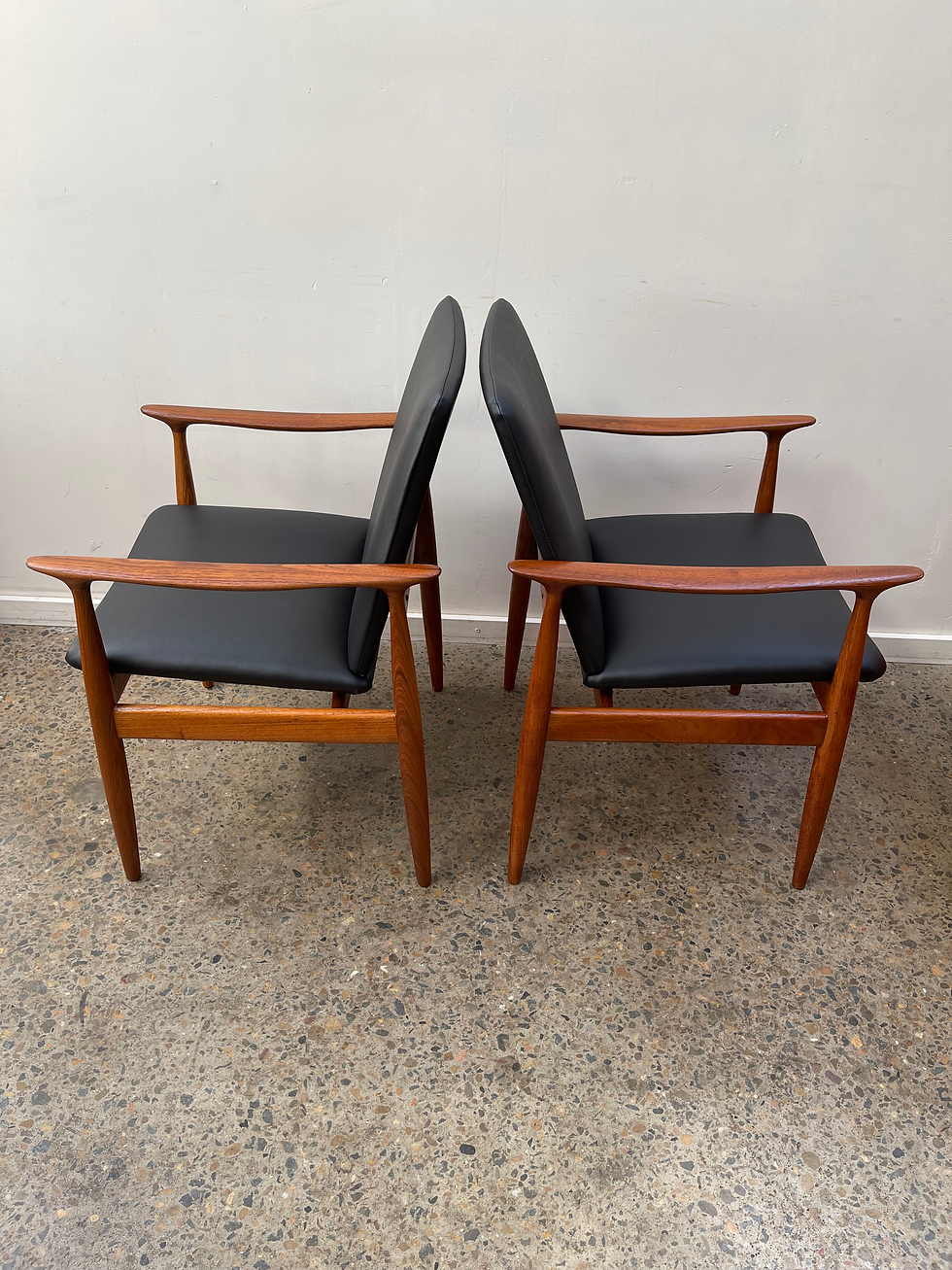 Thumbnail: Parker carver chairs/pair 