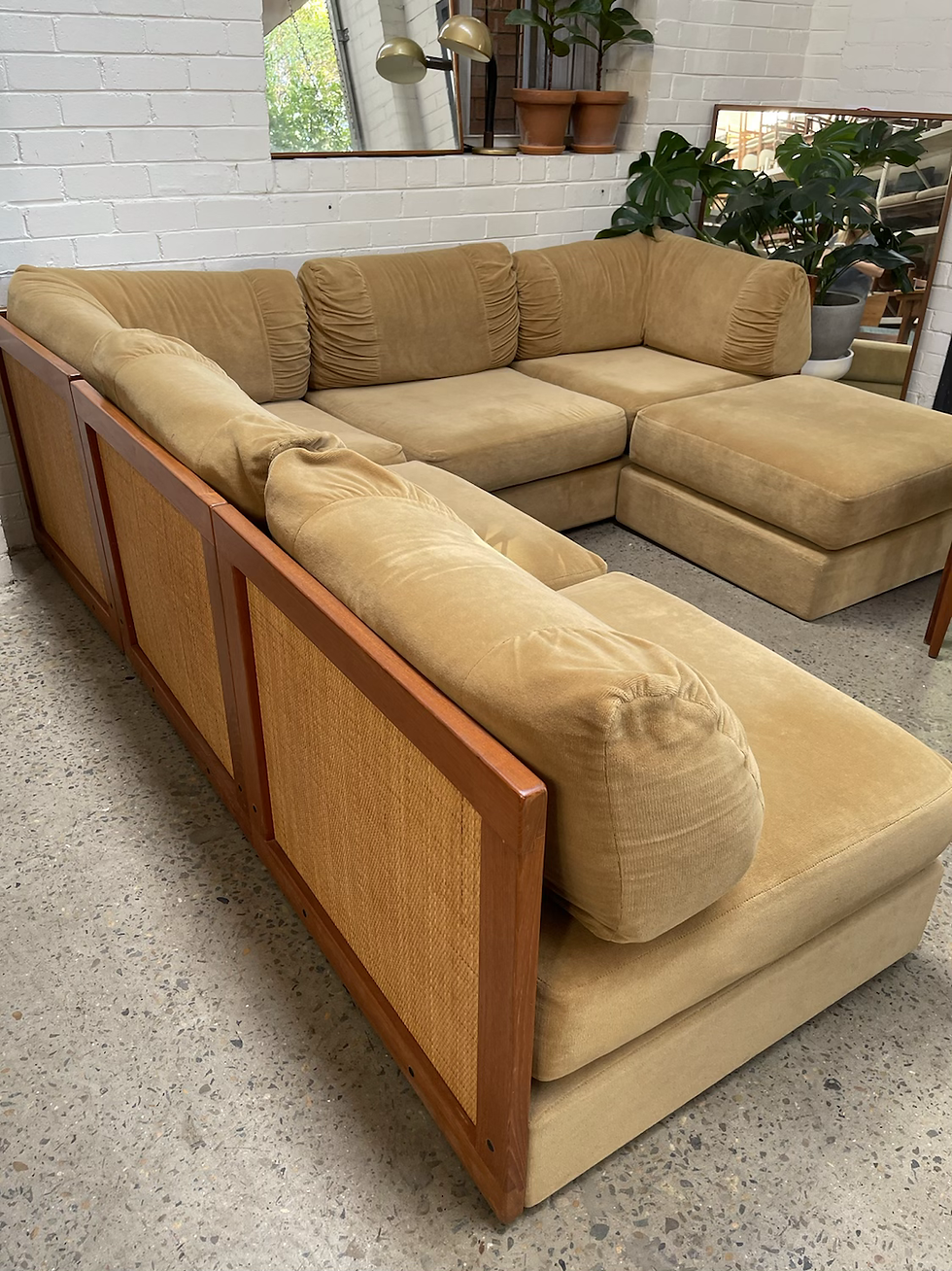 Thumbnail: Parker 70’s corner sofa 