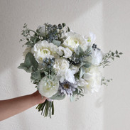 Chateau Blanc / Rental Bouquet