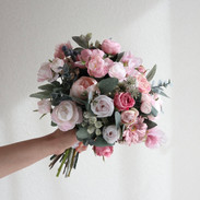 Chateau Pink / Rental Bouquet