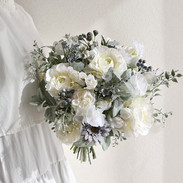 Chateau Blanc / Rental Bouquet