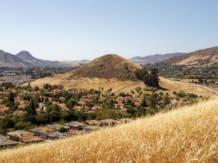 Laguna Lake and the West Side of SLO: A Neighborhood Guide