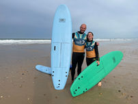 cours de surf à Carcans. Inspir Océan Carcans