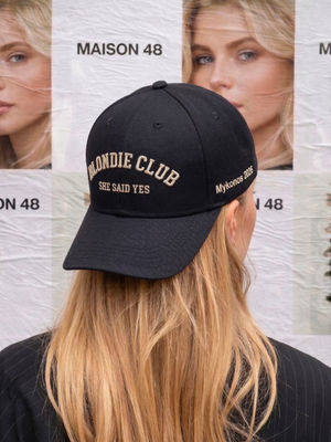 BRODERIE SUR VOS VÊTEMENTS À PARIS