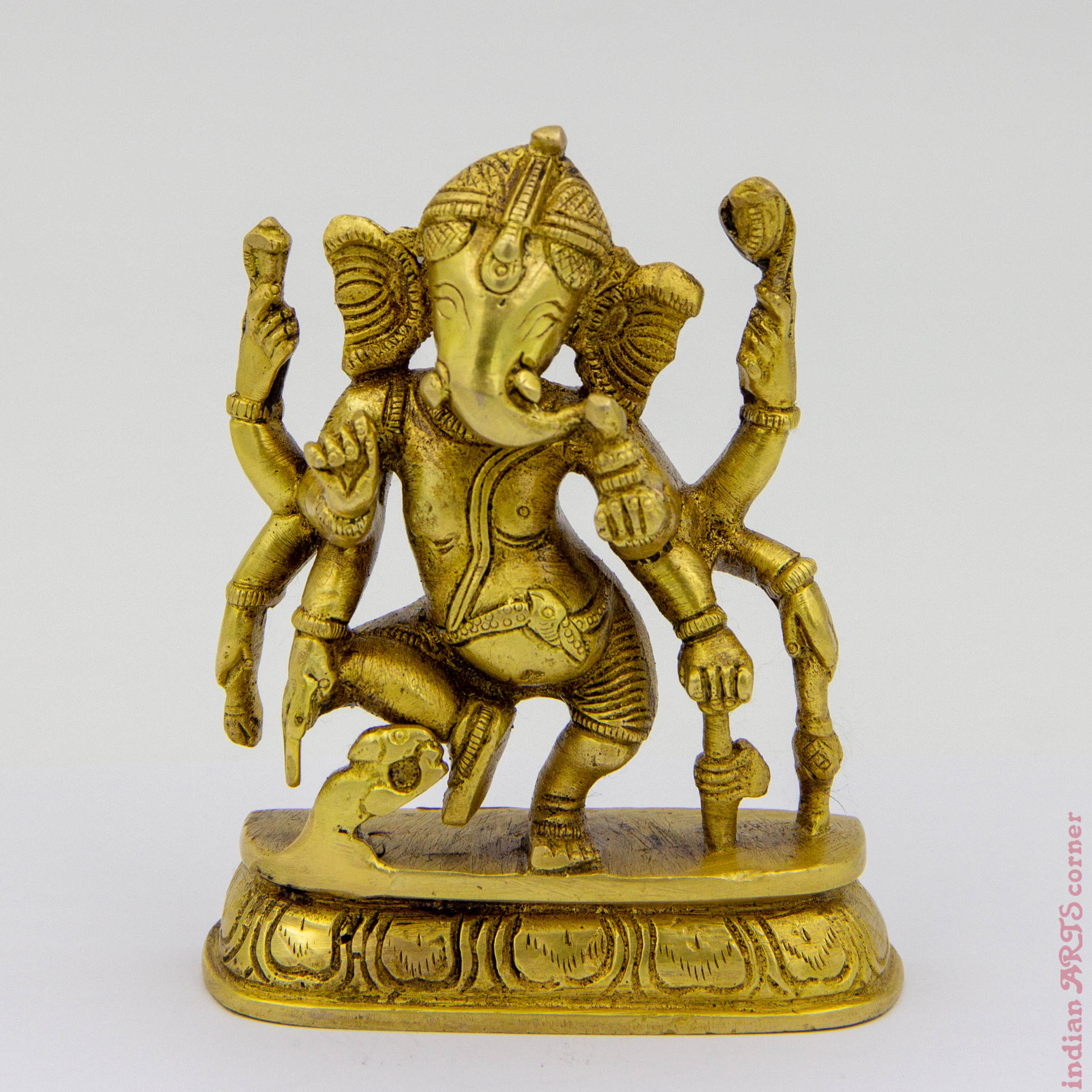 Brass Ganesha Sculpture - Traditional Indian Art - Handcrafted Masterpiece