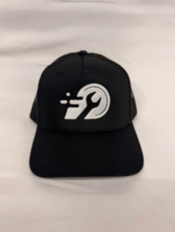 FW Trucker Hat Black/White