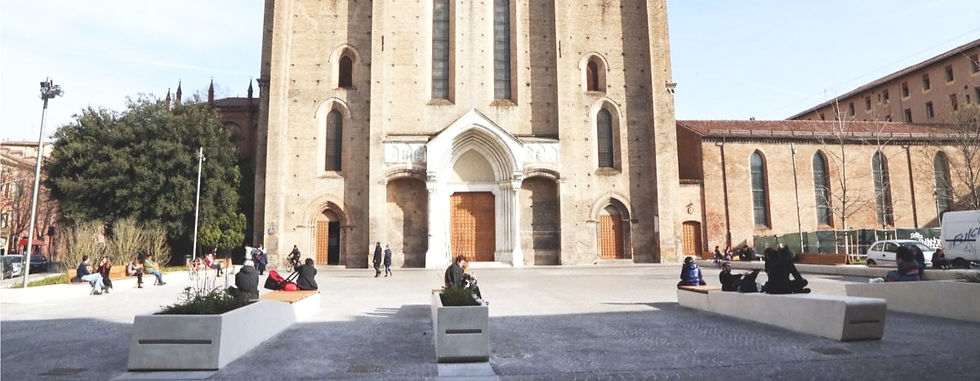 piazza_san_francesco_bologna_edited.jpg