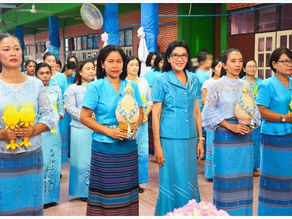จุดเทียนชัยถวายพระพรชัยมงคล สมเด็จพระนางเจ้าสิริกิติ์ พระบรมราชินีนาถ พระบรมราชชนนีพันปีหลวง