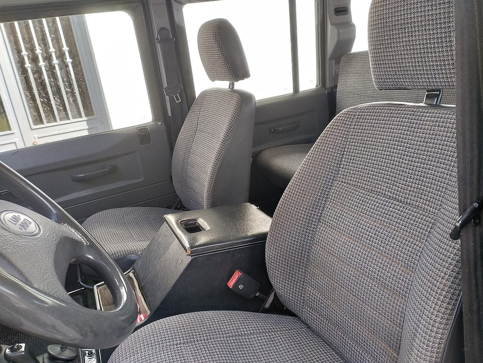 Thumbnail: 1992 Defender 110 5Door - 200Tdi