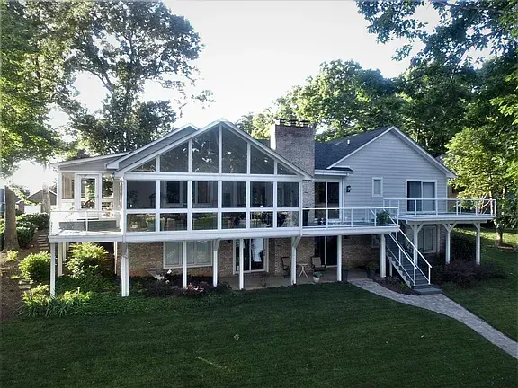 House Washing & Roof Washing in Roanoke, VA near you and me