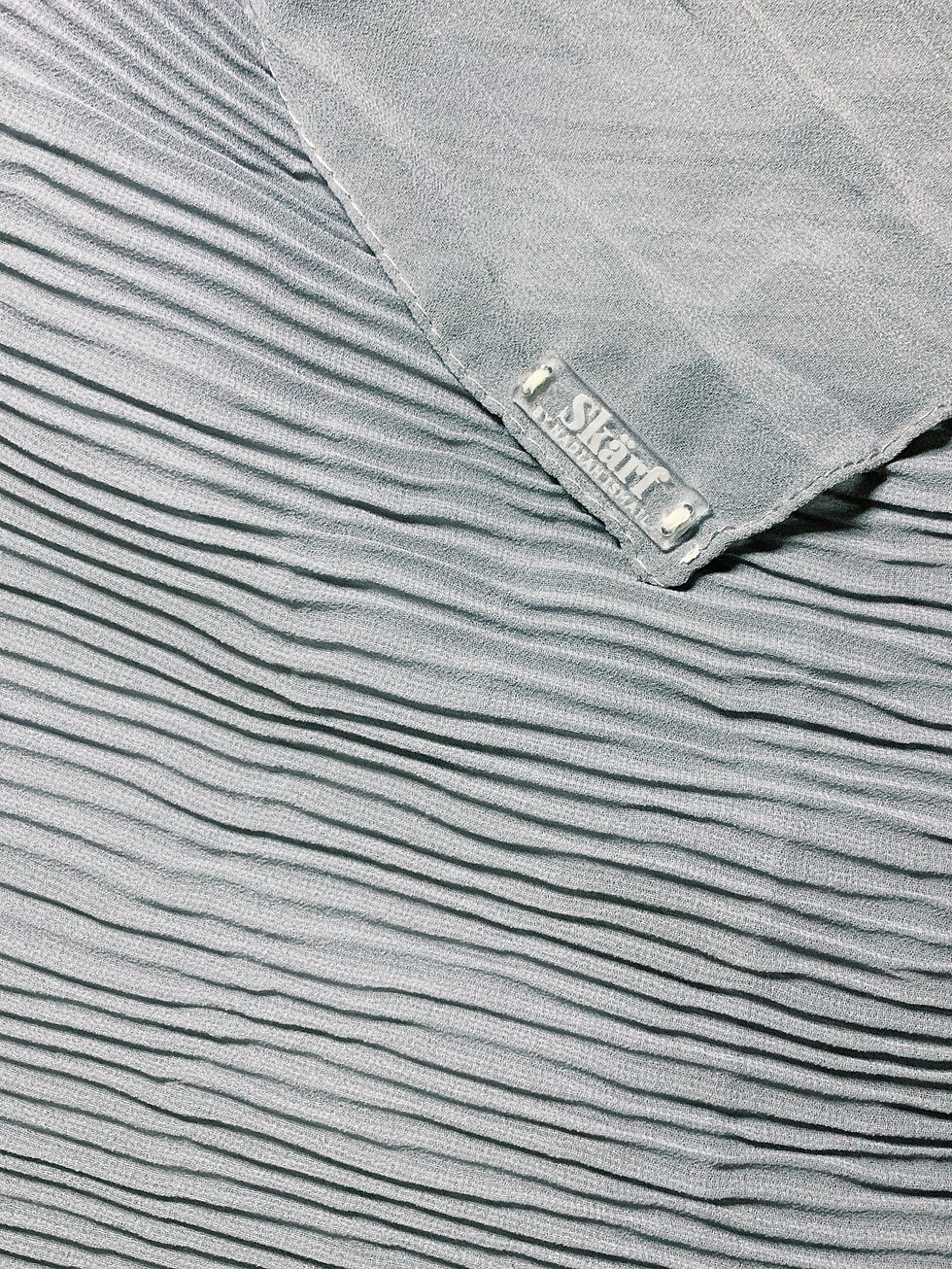 Thumbnail: PLEATS in Steel