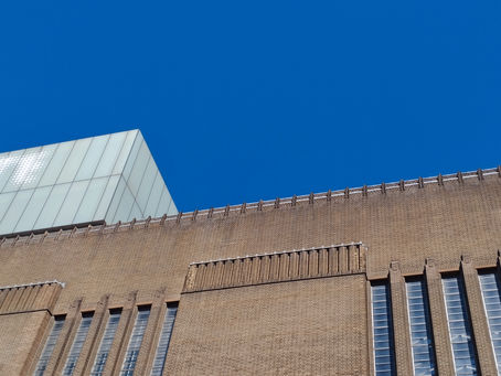 Photograph of the Tate Modern buidling signature
