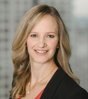 Amanda Professional Photo_edited_edited.jpg