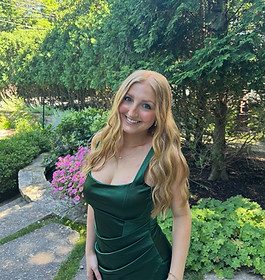 Lauren Ahola.jpg