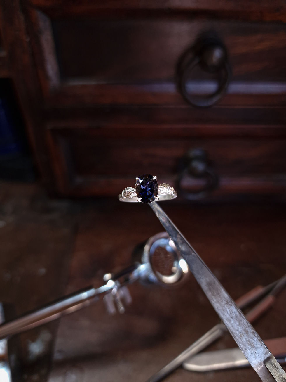 Miniature : Bague Bourgeons Iolite