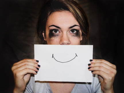 7 signs you’re giving too much of yourself away (and how to love louder for you)