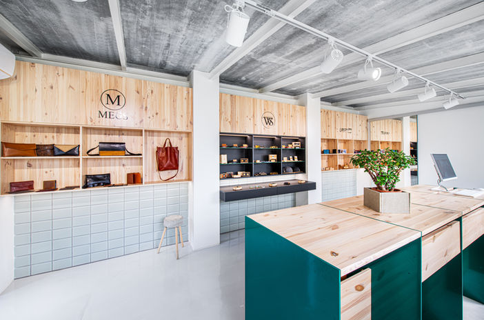 Moderní design a realizace interiérů | Prodejna Wood Style | Ideacollective