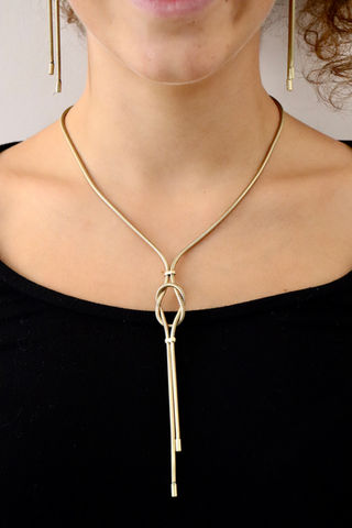 Collana nodo della collezione Silky, placcata oro