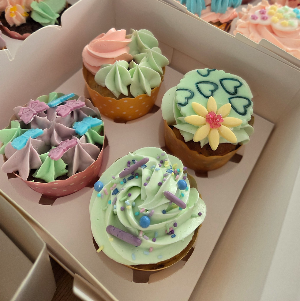 Valentinstags-Bake 'n' Date - Vegane Cupcakes