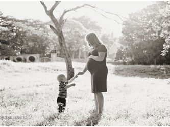 Lauryn Maternity shoot | Amanzimtoti