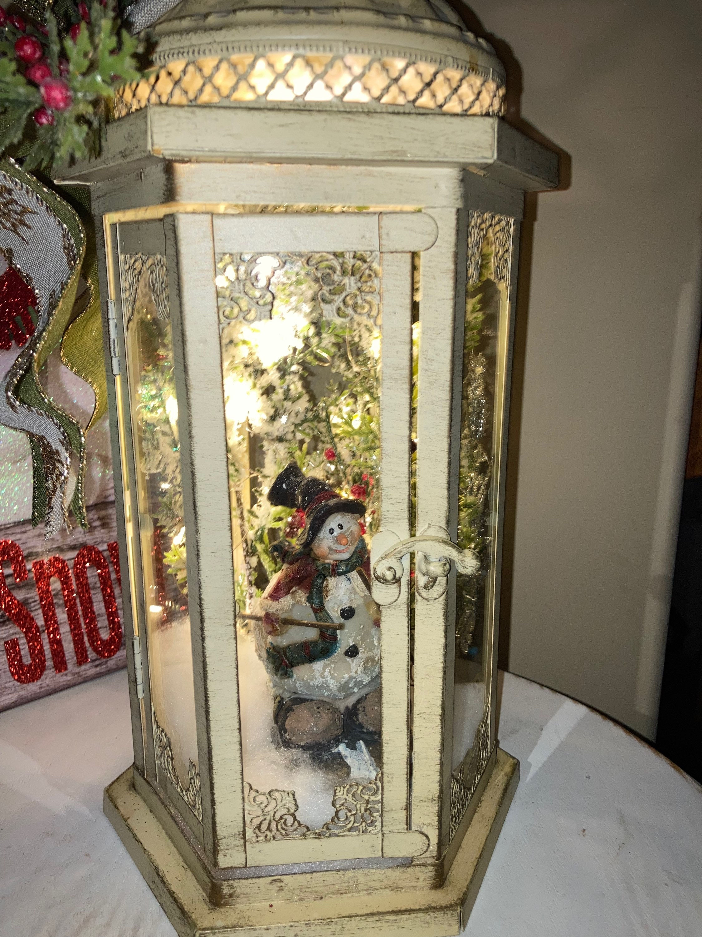 “Dashing through the Snow” Lantern