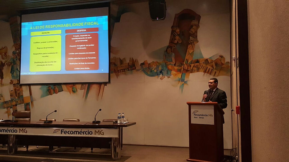 Professor Licurgo Mourão